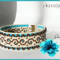 Odd Peyote bracelet pattern with Embellishment "GRACE"