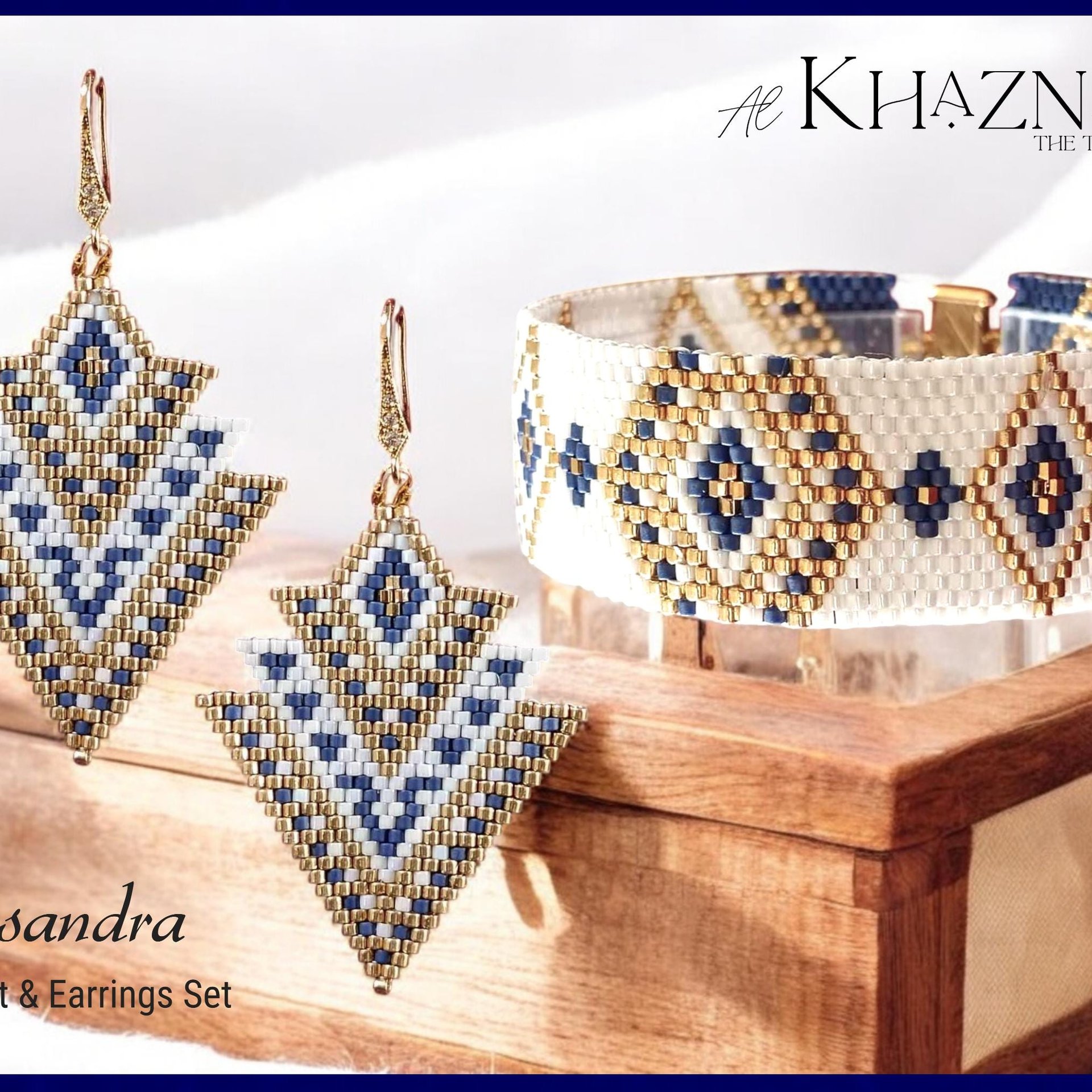 CASSANDRA Bracelet & Earrings SET